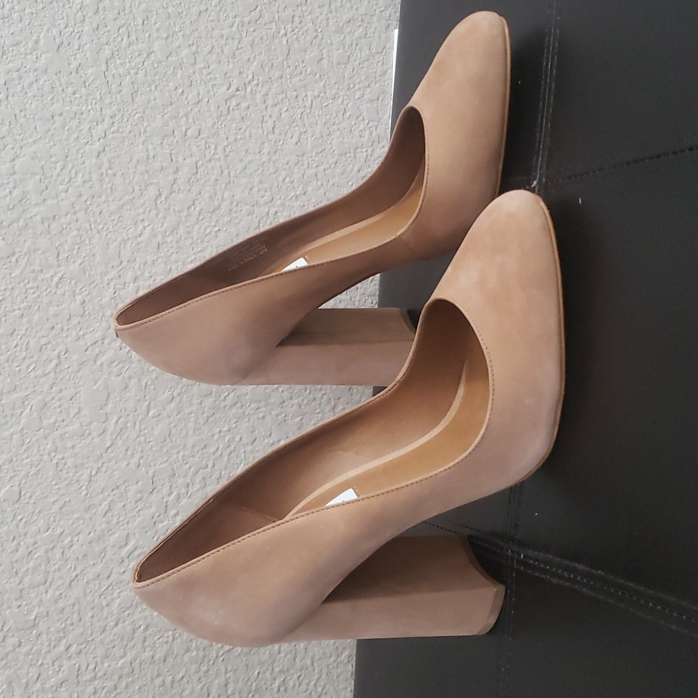 NIB Steve Madden spectur camel nubuck